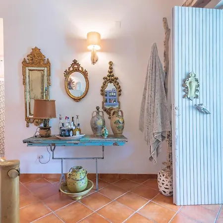 Villa Les Siciliennes Design In Fb